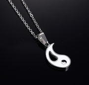 Detachable couple necklace