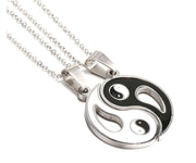 Detachable couple necklace